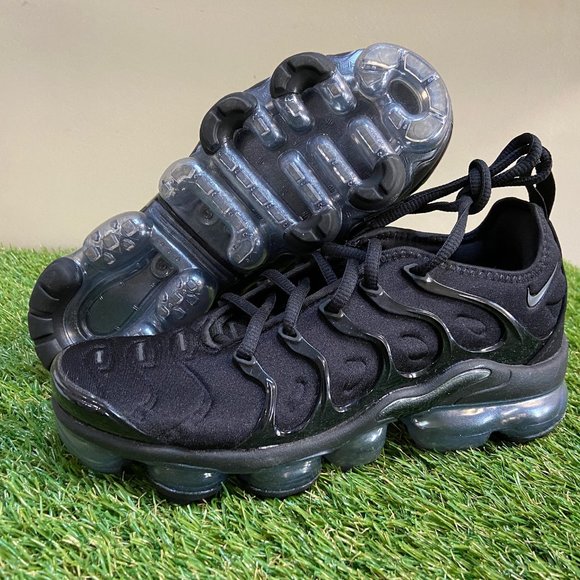 Nike Air Vapormax Plus Triple Black Anthracite DH1063-001 Women's Size 7 NEW - Picture 1 of 9